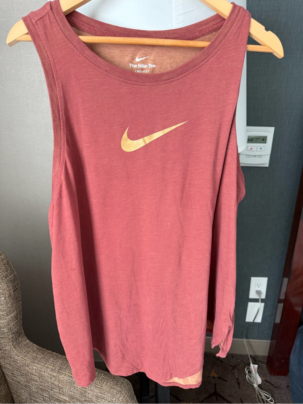 Nike Dri-FIT Slub Tank Top Size 2X Fitness Workout Gym - Picture 2 of 4